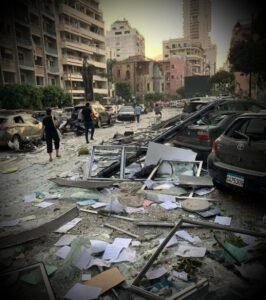 WhatsApp Image 2020 08 04 at 10.53.10 PM 5 266x300 - انفجار بيروت إنفجار ضخم يهز بيروت , لبنان