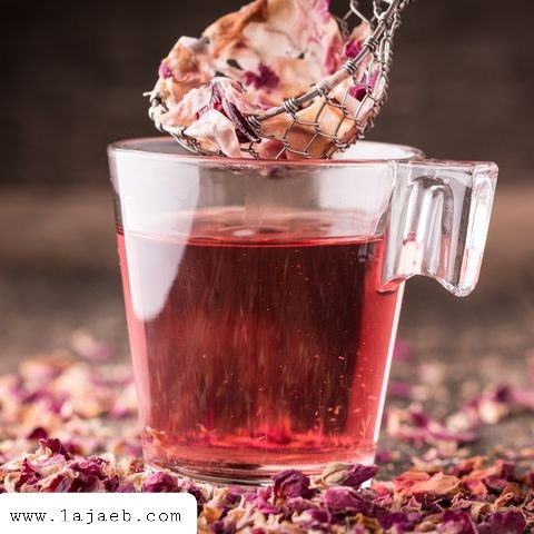 3 23 - 10 أنواع من الشاي المهدئ لمحاربة أعراض البرد عند المرض