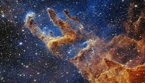 تلسكوب جيمس ويب الفضائي يلتقط صورة مذهلة لـ "أعمدة الخلق"